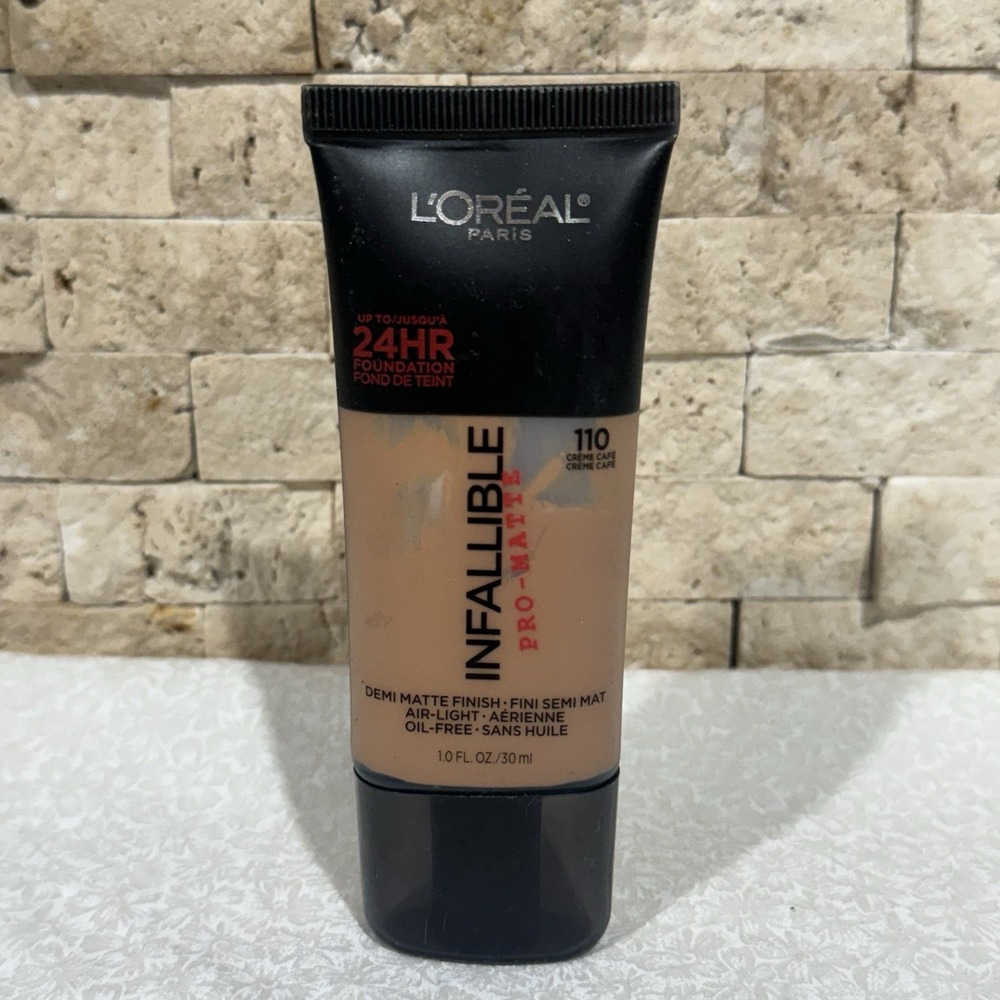 L'Oréal Paris Infallible Pro-Matte Foundation, #110 Crème Cafe 1‎ Fl Oz Sealed